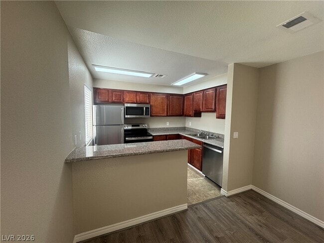 Building Photo - 5471 Indian River Dr Unit 402