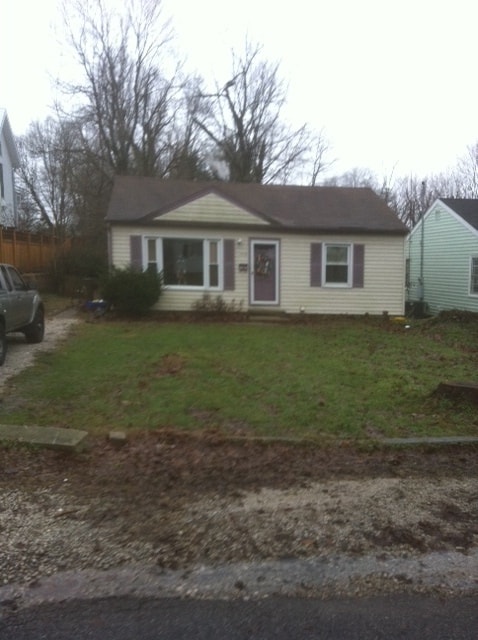 Photo - 1028 E Maxwell Ln