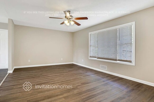 Photo - 3410 Ravenswood Dr SW