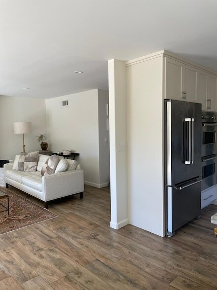 Photo - 1711 La Coronilla Dr