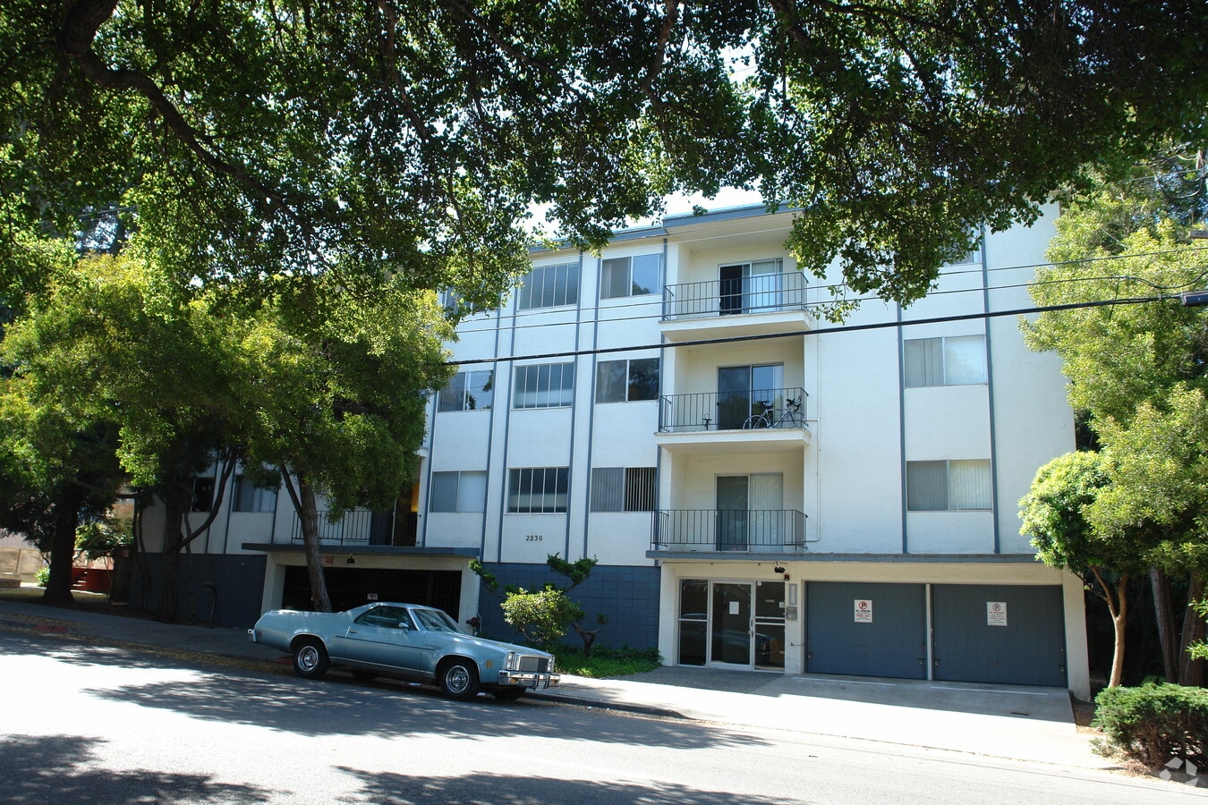 2230 Haste St - 2230 Haste St Apartments