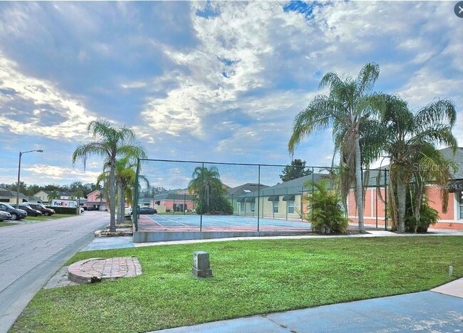 Photo - 1068 Universal Rest Pl Casa