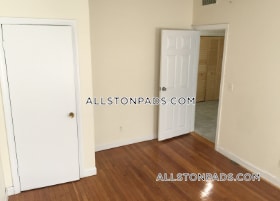 Building Photo - 1137 Commonwealth Ave