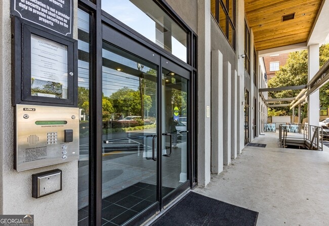 Photo - 2285 Peachtree Rd NE Unit 608