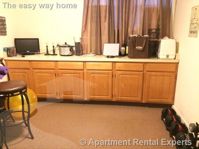 1610 Massachusetts Ave Unit B2