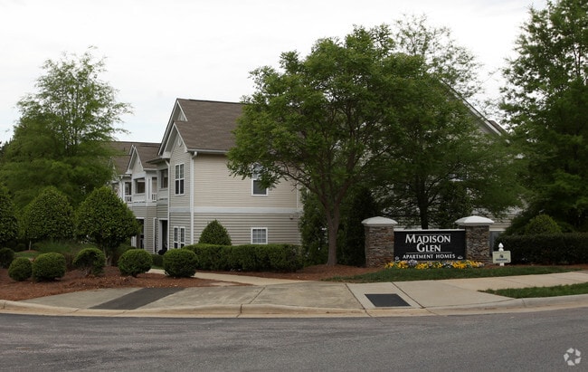 Madison Glen Apartments - Madison Glen