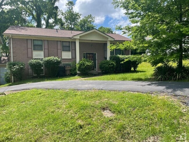 Building Photo - 309 Melvin Jones Dr Rental