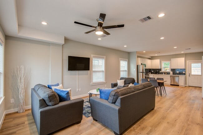 Photo - 7805 Fields St Unit A