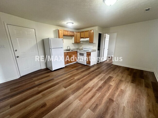 Photo - 108 Carter St Unidad 2