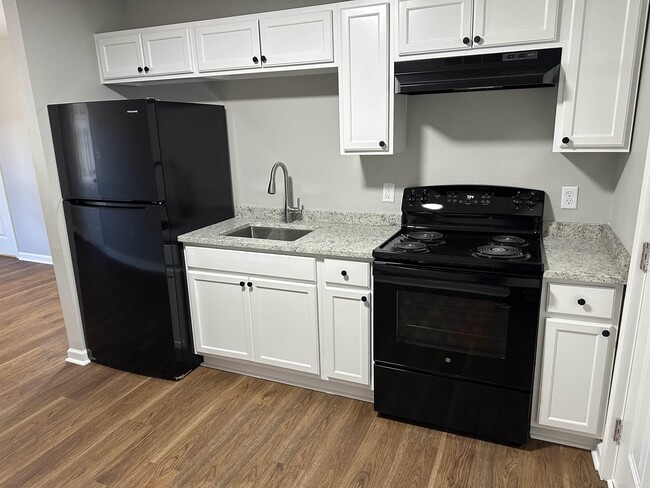 Photo - 6 Hiland Pl