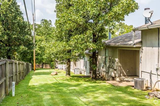 Photo - Green Mountain Apartments