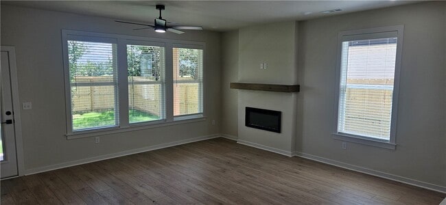Photo - 6005 SW Coywolf St