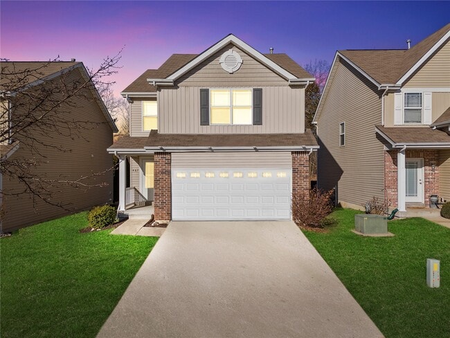 Photo - 467 Parkgate Dr