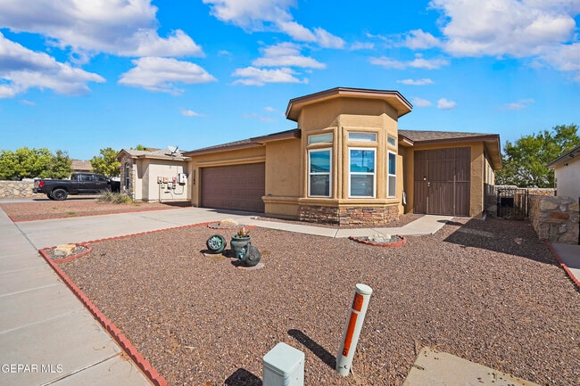 Photo - 11106 Whitehall Dr