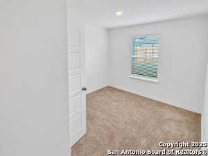 Photo - 863 Bluegrass Pt