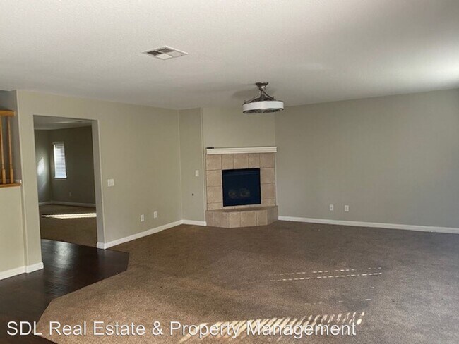 Photo - 6 br, 3 bath House - 46463 Vianne Court