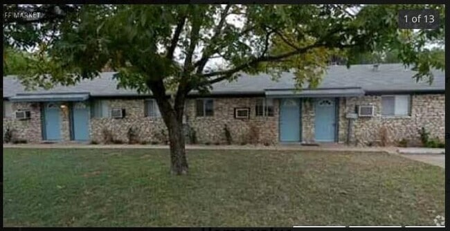 Building Photo - 5509 Guadalupe St Rental