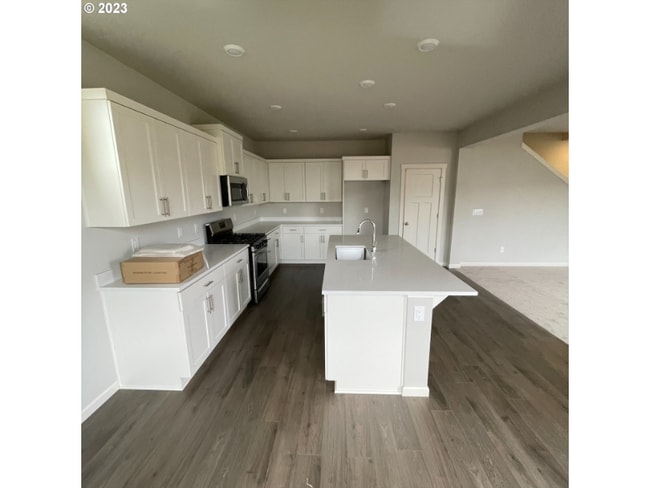 Photo - 2043 SE Osprey Ave