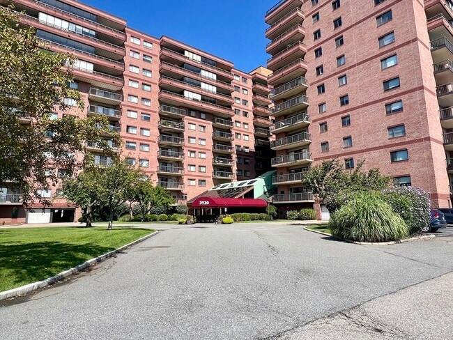 Photo - 3920 Mystic Valley Pkwy Unit 402