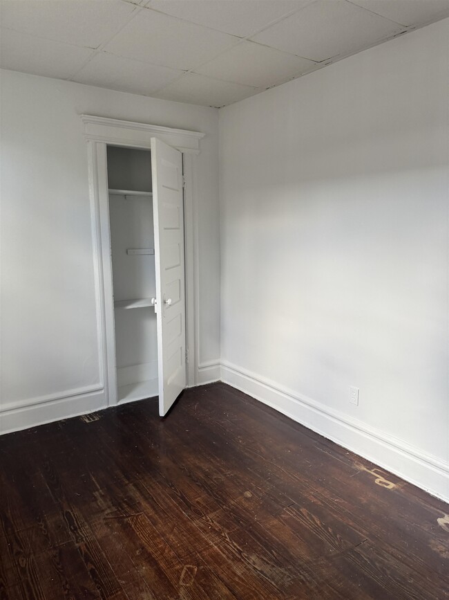 Photo - 770 Harrison Ave Unidad 5