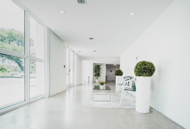 Photo - Parkview Apartments