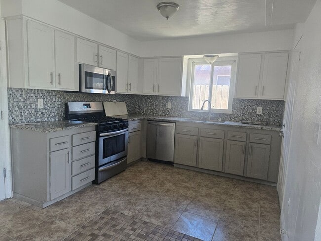 Photo - 4 Br 2 Ba available now