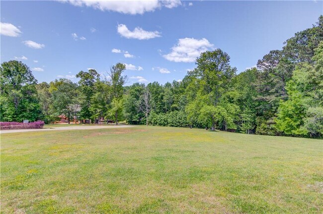 Photo - 2870 Roanoke Rd