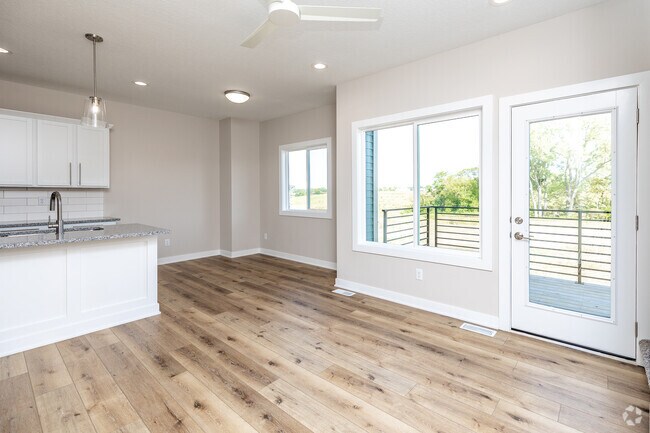 3BR, 2.5BA - 1,751 SF - Manchester Townhomes