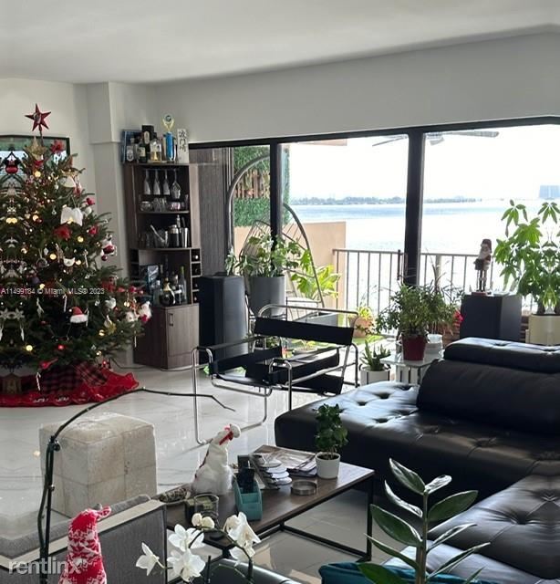 Photo - 2 br, 3 bath Condo - 1800 NE 114th St Apt 905 Unit Apt 905