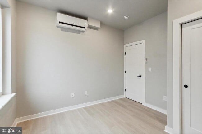 Photo - 316 S 52nd St Unit 6