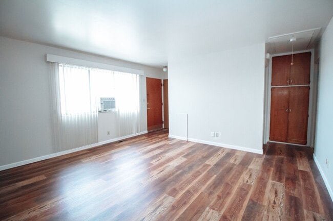 Photo - 4825 Hill Ave Unit 30