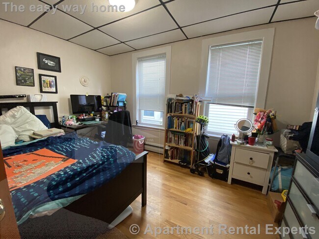 Photo - 279 Pearl St Unit #1L