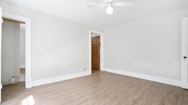 815 W 23rd St Unit 3
