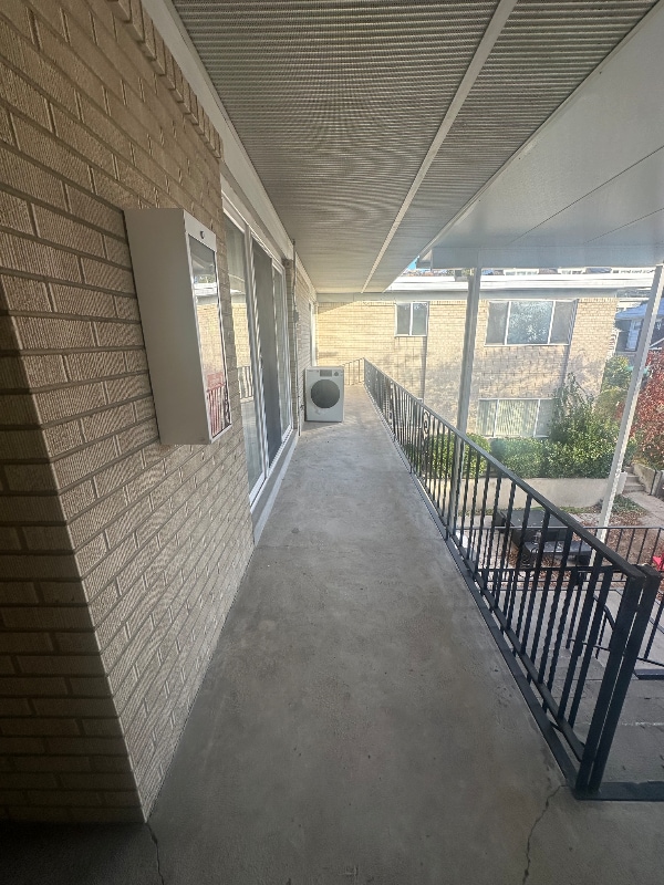 Photo - 673 E 6th Ave Unit 9