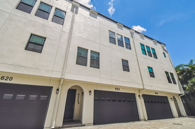 Photo - 622 S Matanzas Ave