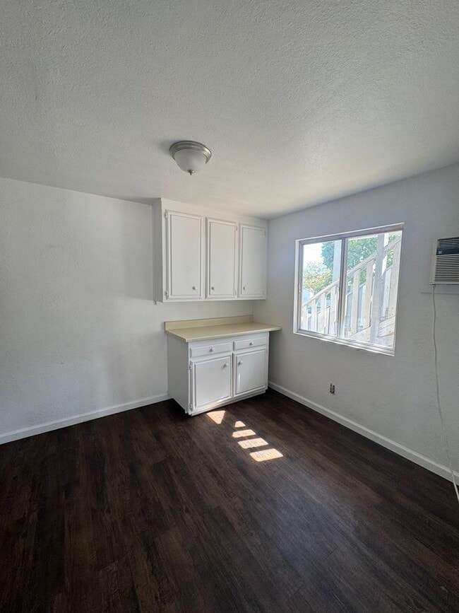 Photo - 2 bedroom in Taft!