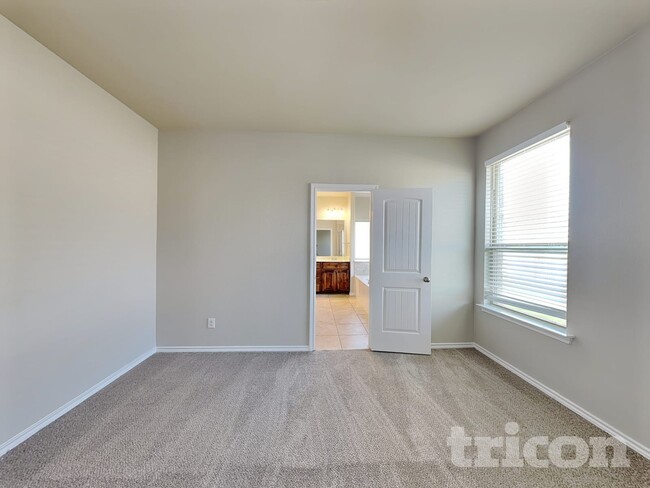 Photo - 1212 Ashley Dr