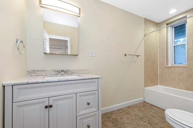 Photo - 46 Brackett St Unit 46-2