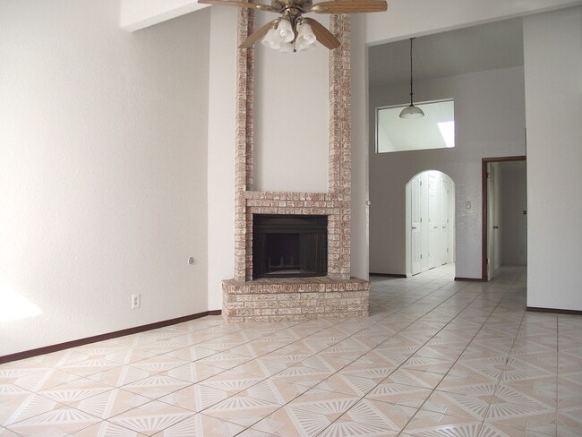 Photo - Northeast El Paso 3 bed with Bonus Room!