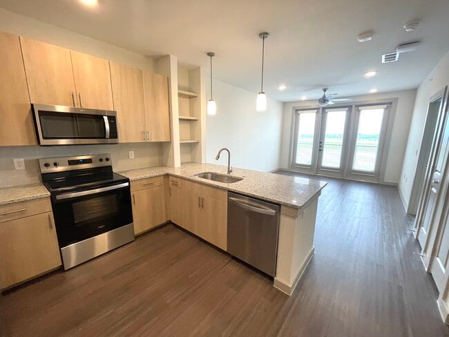 Building Photo - 125 S Standridge Blvd Unit 9129