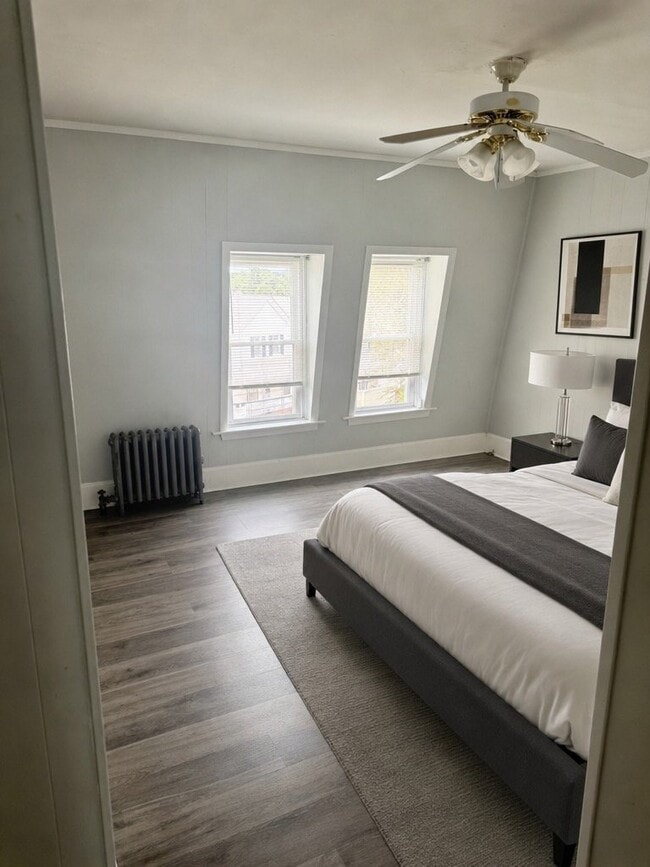 Photo - 70 Rowan St Unit 3
