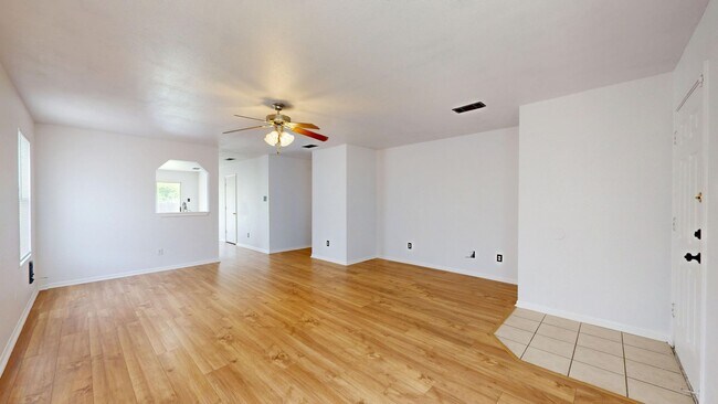Photo - Great location in Killeen, TX Cozy and well maintained house