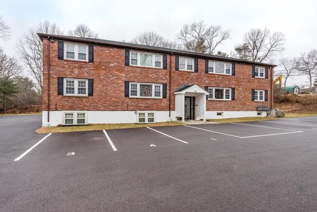 Building Photo - 157 Central St Unit 1