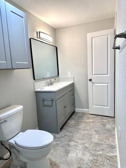 Photo - 5280 Atwell Ln