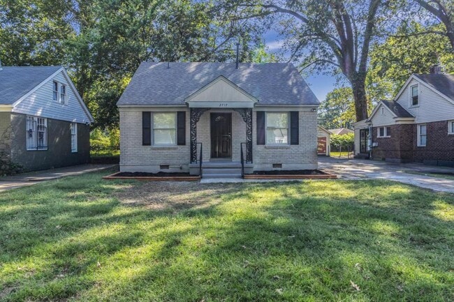 Building Photo - 2717 Burns Ave