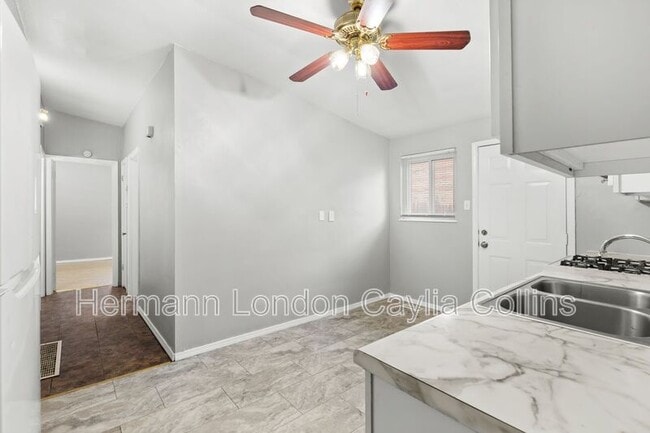 Photo - 9456 Calwood Dr