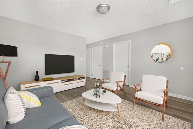 Photo - SH101-College Road Apartments (RCA)