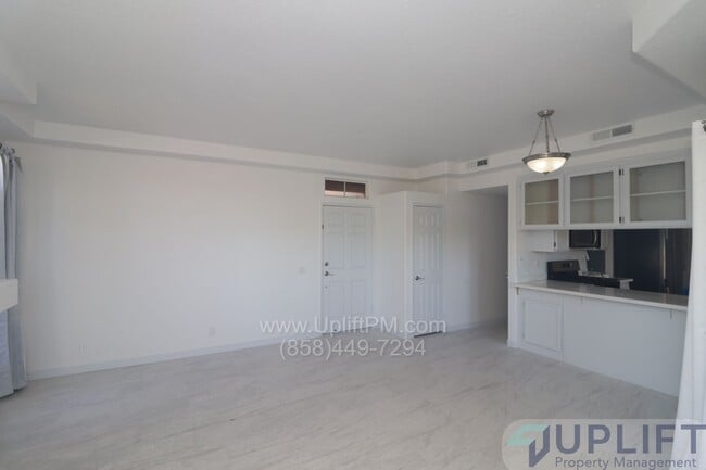 Photo - Updated 2-Bedroom 2-Bath Condo Unidad 68