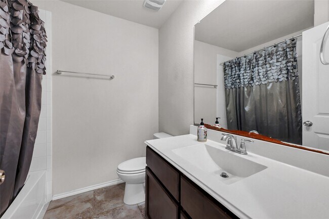 Photo - 23723 Giardini Dr
