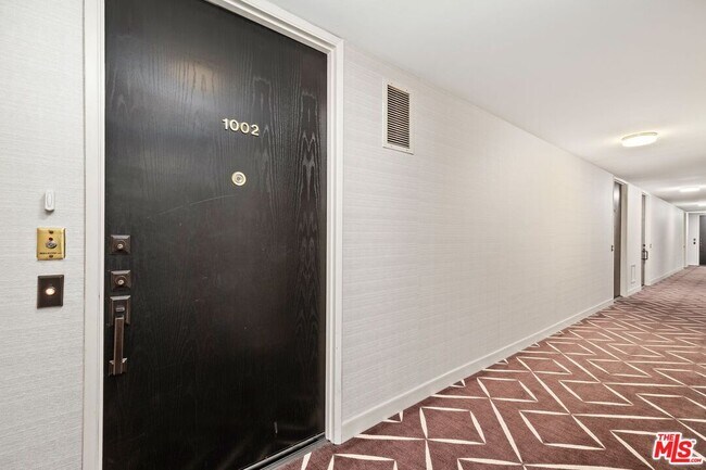 10751 Wilshire Blvd Unit 1002